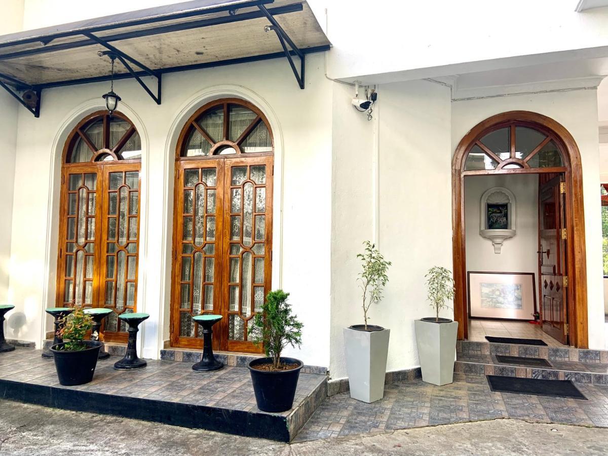 Gk Villa Нувара-Элия Экстерьер фото
